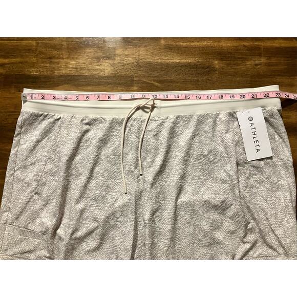 Athleta Women's Plus Size 24 Venture Jogger Pant Printed Tapered Leg Viper Grey - Picture 11 of 16